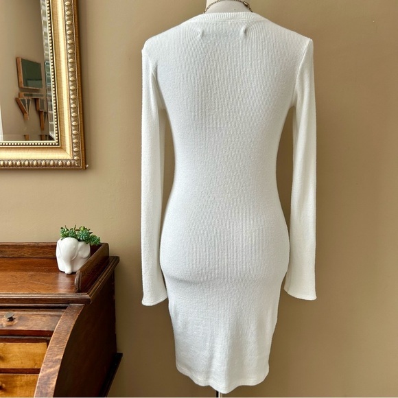 ENZA COSTA Button Cuff Mini Dress Winter White Long Sleeve Ribbed Sweater Size M - Picture 5 of 7